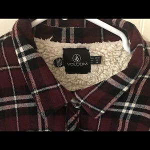 Volcom Women’s lined flannel